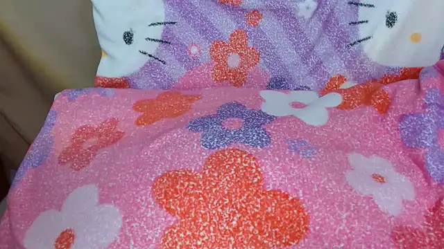 Kelly Dee102 online show from November 6, 7:48 pm