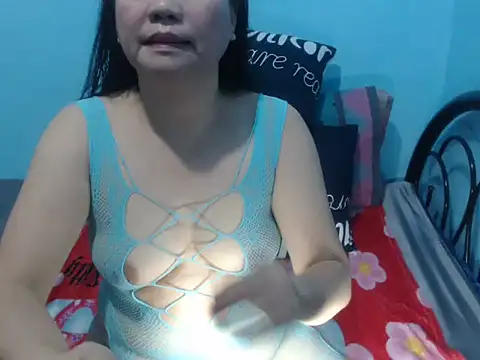 Snapshot of stacie_iris chatting on January 14, 4:18 am stacie iris online show from January 14, 4:18 am