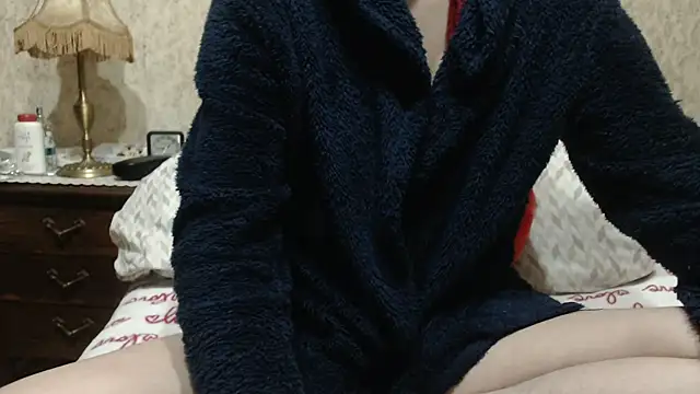 fabiolagg online show from March 21, 7:02 am