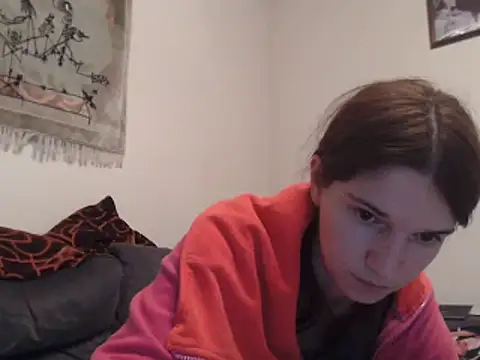 Snapshot of Geile-Luna chatting on September 15, 5:35 pm Geile-Luna online show from September 15, 5:35 pm