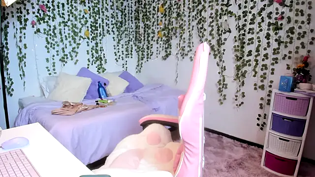 violeta milleer online show from November 23, 5:13 pm