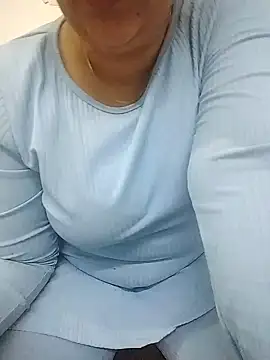 Preet Kaur 69 online show from December 4, 9:02 pm