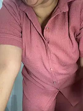 Preet Kaur 69 online show from July 3, 5:30 pm