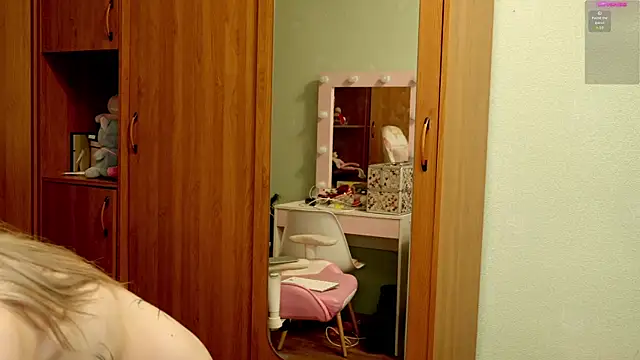 ho1yho1e online show from January 26, 10:34 am