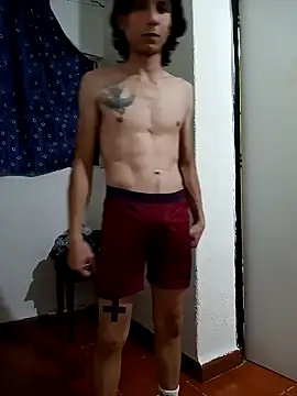 Snapshot of Latinopervs chatting on February 13, 5:37 am Latinopervs online show from February 13, 5:37 am