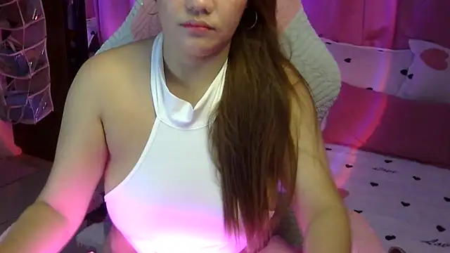 Snapshot of yourbabe_Brielle chatting on February 12, 10:27 pm yourbabe Brielle online show from February 12, 10:27 pm