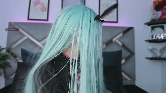 Keidy rose online show from November 5, 6:30 pm