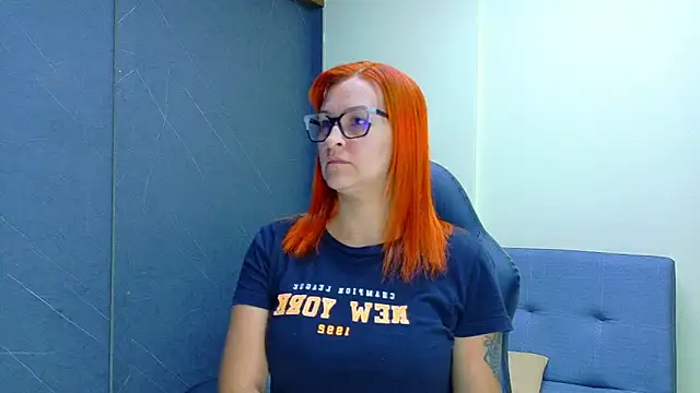 Britney taylor  online show from March 18, 8:12 pm