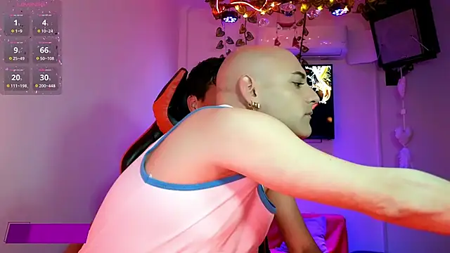 Snapshot of smangels chatting on September 27, 3:55 am smangels online show from September 27, 3:55 am