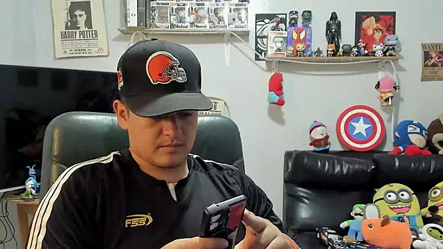 ney 22 online show from March 17, 1:47 pm