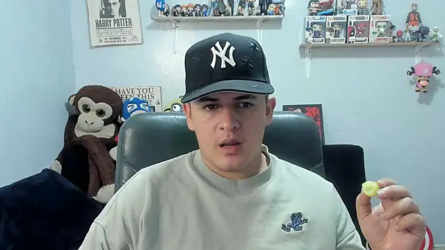 ney 22 online show from April 11, 1:15 pm