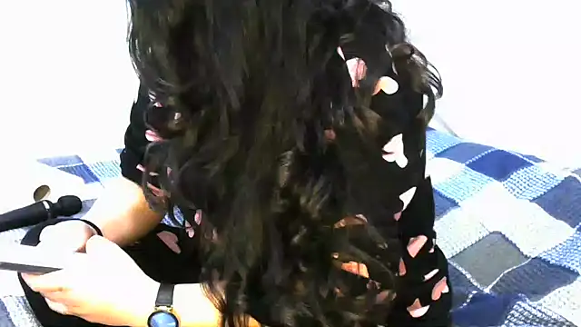 insatiableeee online show from January 8, 7:56 pm