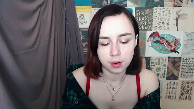 VeryVeryVeryShy  online show from February 5, 6:35 am