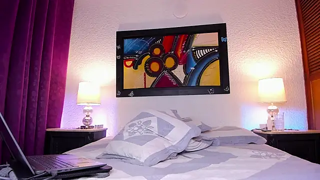 Zahra Elena online show from February 17, 6:04 pm