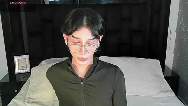 AndyWiilliams online show from February 5, 8:57 pm