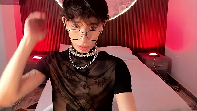 AndyWiilliams online show from March 6, 10:17 pm