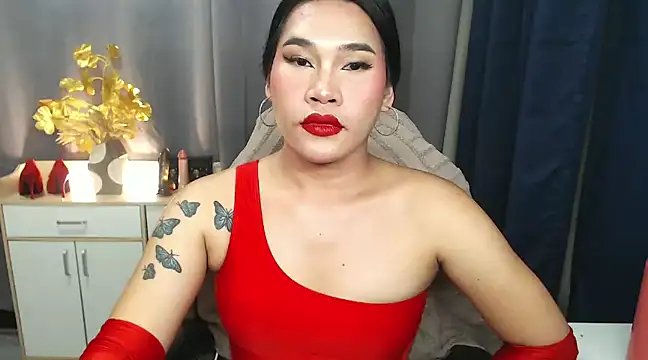 Ur Fantastic Lina online show from January 18, 3:20 am