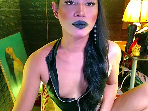 Snapshot of sweetsinner_xx chatting on July 13, 5:49 pm sweetsinner xx online show from July 13, 5:49 pm