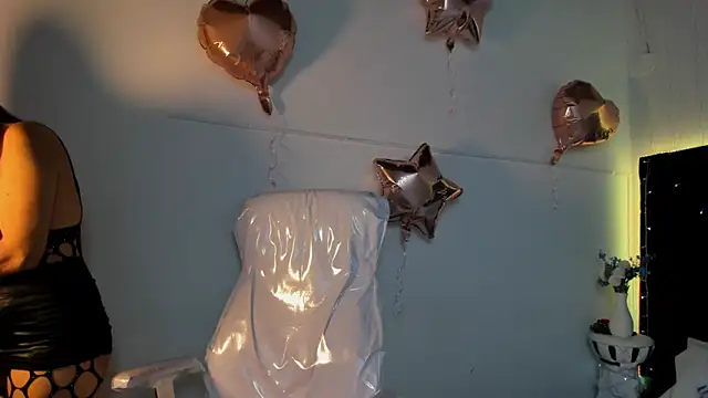 lauren fit online show from November 20, 4:40 pm