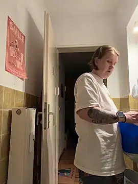 wetgerman 2 online show from April 9, 8:03 pm