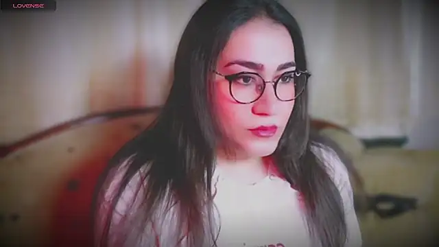 Snapshot of MERA_arab chatting on February 1, 12:05 pm MERA arab online show from February 1, 12:05 pm