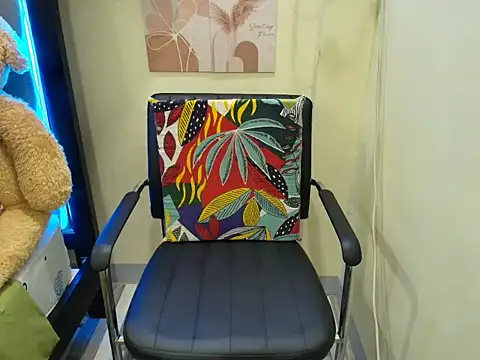 Snapshot of Skinny_regie99xxx chatting on September 29, 11:37 am Skinny regie99xxx online show from September 29, 11:37 am