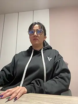 SWEETLILY18 online show from January 31, 11:13 am