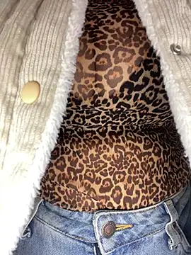 SWEETLILY18 online show from March 17, 11:42 am