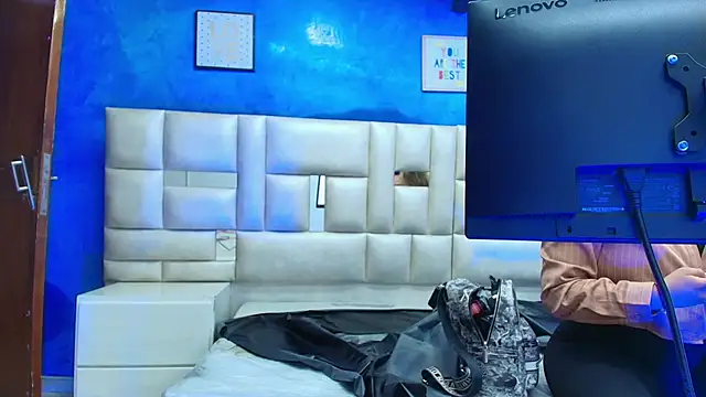 leon gaby online show from February 23, 7:17 pm