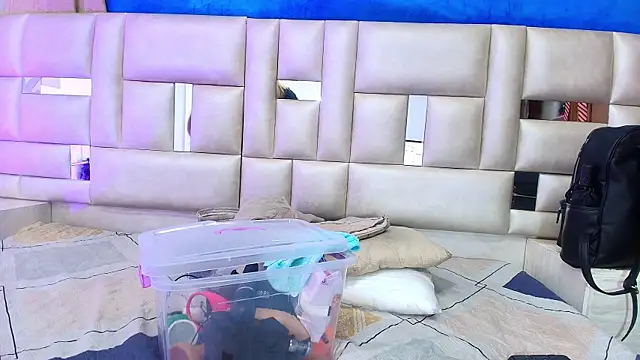 leon gaby online show from September 12, 7:14 pm