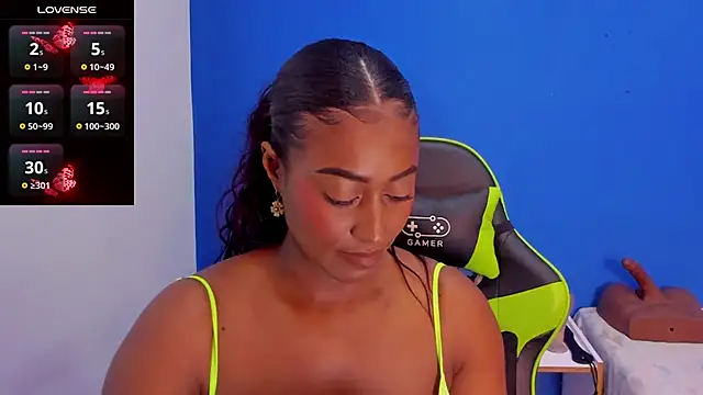 Snapshot of Brunna-Brownn chatting on December 2, 12:51 pm Brunna-Brownn online show from December 2, 12:51 pm
