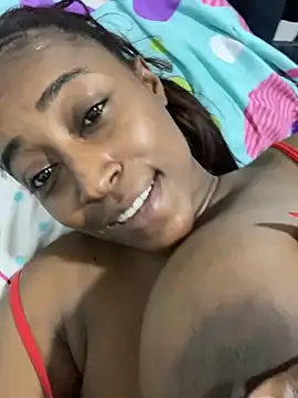 Snapshot of Brunna-Brownn chatting on December 15, 1:24 am Brunna-Brownn online show from December 15, 1:24 am