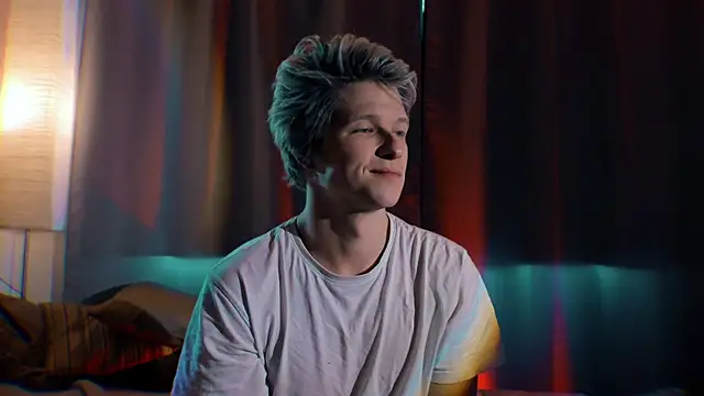 Breston Sweet online show from September 25, 4:38 am