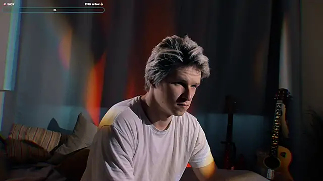 Breston Sweet online show from October 4, 5:16 am