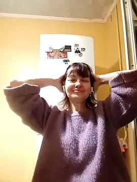 Snapshot of TiAmorre chatting on December 23, 5:54 pm TiAmorre online show from December 23, 5:54 pm