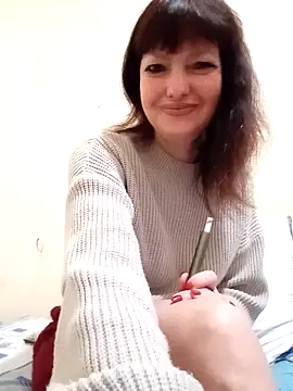 Snapshot of TiAmorre chatting on October 31, 1:39 am TiAmorre online show from October 31, 1:39 am