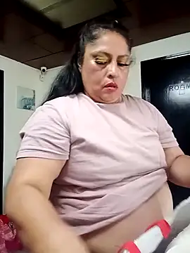 Snapshot of Keyla01_ chatting on April 8, 6:08 pm Keyla01 online show from April 8, 6:08 pm