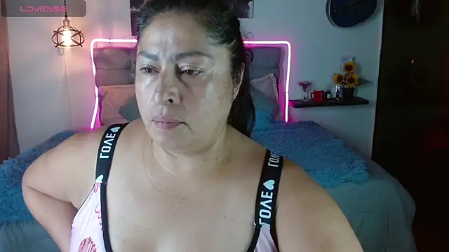 Snapshot of Keyla01_ chatting on April 20, 6:20 pm Keyla01 online show from April 20, 6:20 pm