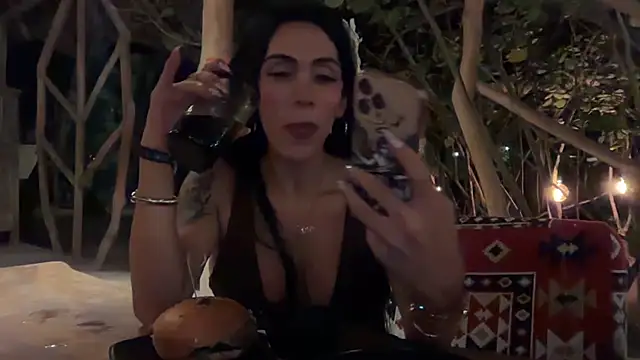 morganaramirez online show from August 6, 2:13 am