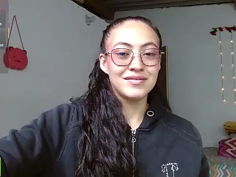 Olivia Bright online show from February 20, 2:17 pm