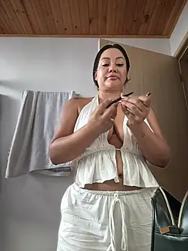 Snapshot of ValeryGrey chatting on January 16, 7:07 pm ValeryGrey online show from January 16, 7:07 pm