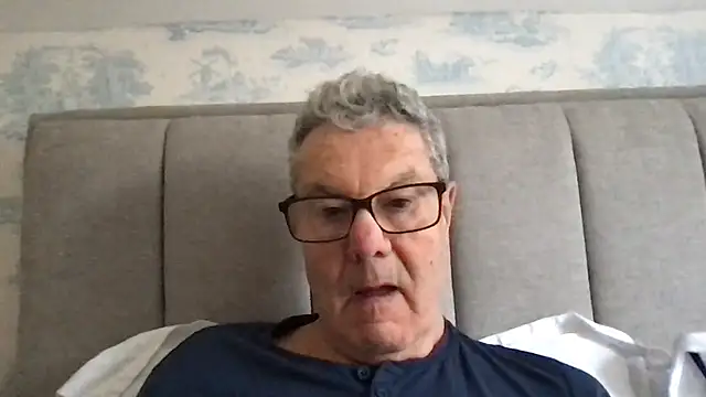 Oldpistolpete online show from November 11, 9:42 am