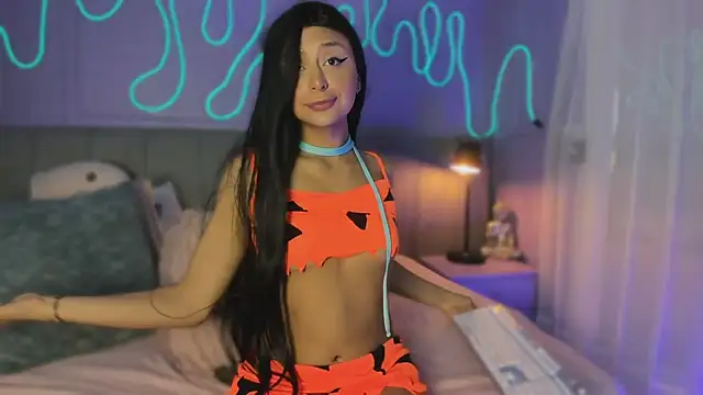 Sofly s online show from October 9, 11:52 am