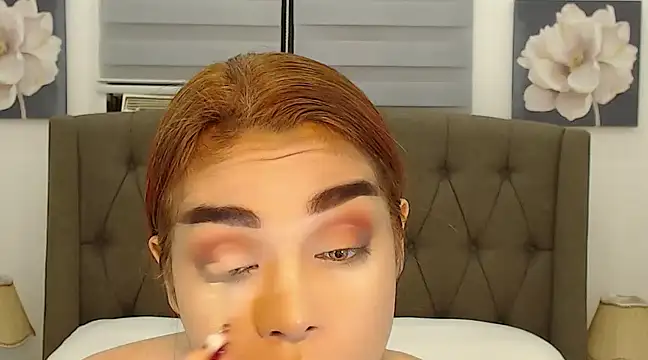 SexFucktoryLily online show from December 29, 6:05 pm