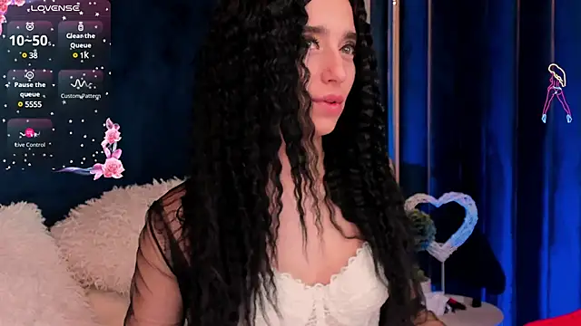 Snapshot of VanessaAngel chatting on January 25, 6:55 am VanessaAngel online show from January 25, 6:55 am