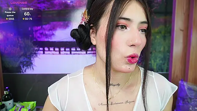 miss sharlotte18 online show from January 31, 1:23 pm