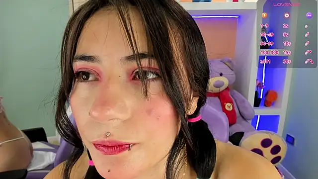 miss sharlotte18 online show from February 8, 11:12 am