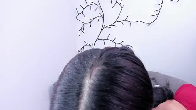 miss sharlotte18 online show from February 13, 6:05 pm