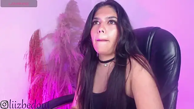 liz bedoutxx online show from September 27, 1:32 am