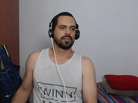 housex69 online show from July 17, 2:51 am